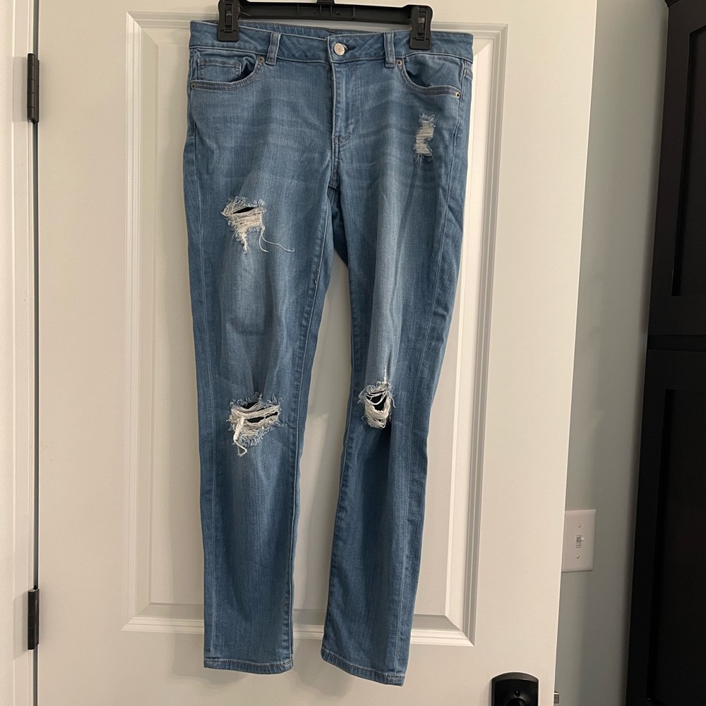 New York and company skinny boyfriend jean in size 4